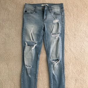 KanCan light wash distressed skinny jeans